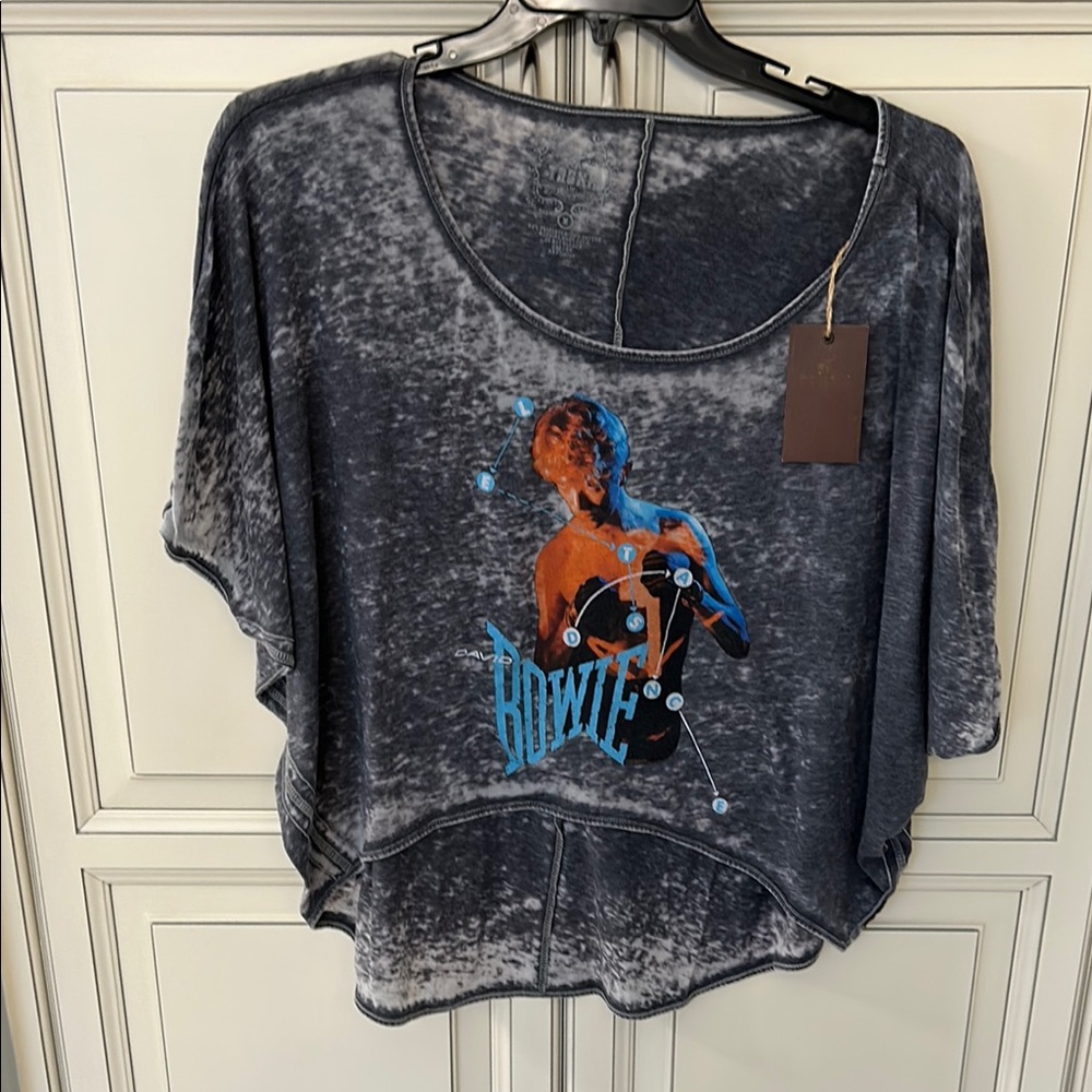 Trunk Ltd Women's Tops - Graphic band tee Bundle lot of 4 - Picture 5 of 15